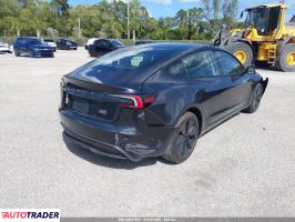 Tesla Model 3 2025