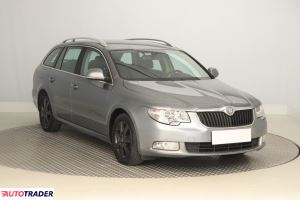 Skoda Superb 2011 1.8 158 KM
