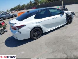 Toyota Camry 2024 3