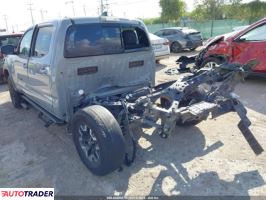 Toyota Tacoma 2019 3