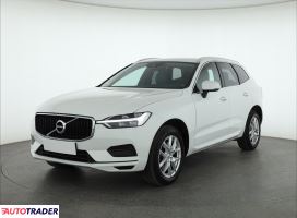 Volvo XC60 2020 2.0 187 KM