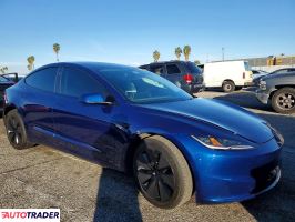 Tesla Model 3 2024