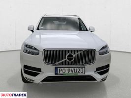 Volvo XC90 2018 2.0 235 KM