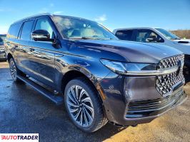 Lincoln Navigator 2025 3