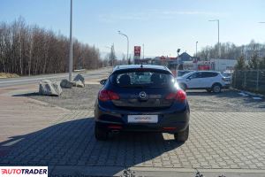 Opel Astra 2010 2.0 160 KM