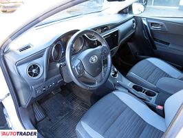 Toyota Auris 2017 1.8 135 KM Toyota Auris 2017 1.8 135 KM