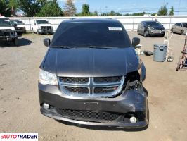 Dodge Grand Caravan 2019 3