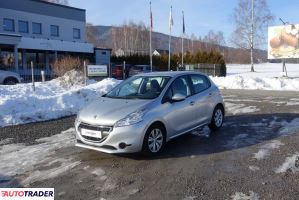 Peugeot 208 2013 1.2 82 KM