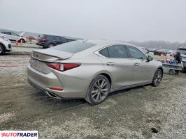 Lexus ES 2020 3