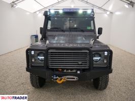 Land Rover Defender 2014 2.2 122 KM Land Rover Defender 2014 2.2 122 KM