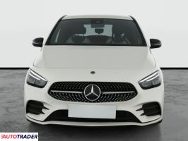 Mercedes B-klasa 2019 1.3 160 KM