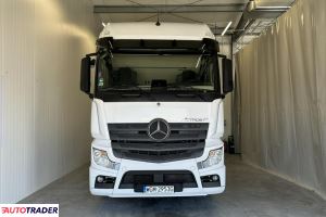 Mercedes Actros
