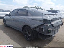 Hyundai Elantra 2023 2