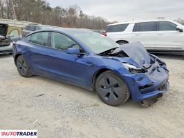 Tesla Model 3 2023