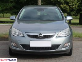 Opel Astra 2011 1.7 108 KM Opel Astra 2011 1.7 108 KM