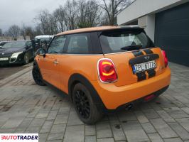 Mini One 2016 1.2 102 KM