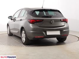 Opel Astra 2019 1.2 143 KM