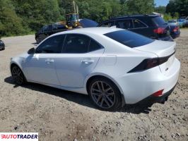 Lexus IS 2020 3