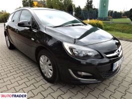 Opel Astra 2013 1.7 110 KM