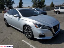 Nissan Altima 2021 2