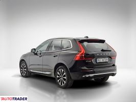 Volvo XC60 2023 2.0 250 KM