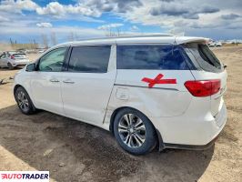 Kia Sedona 2020 3