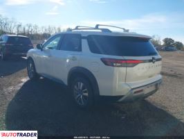 Nissan Pathfinder 2024 3
