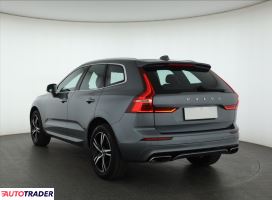 Volvo XC60 2019 2.0 246 KM