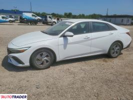 Hyundai Elantra - zobacz ofertę