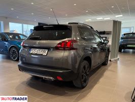 Peugeot 2008 2018 1.2 110 KM