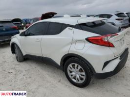 Toyota C-HR 2019 2 Toyota C-HR 2019 2