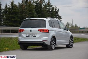 Volkswagen Touran 2017 1.6 116 KM Volkswagen Touran 2017 1.6 116 KM