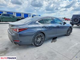 Lexus ES 2022 3