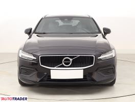 Volvo V60 2019 2.0 147 KM