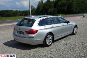 BMW 530 2012 3.0 258 KM