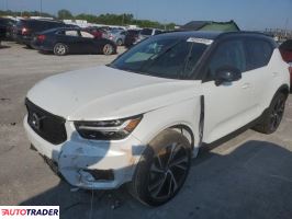 Volvo XC40 2022 2