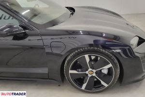 Porsche Pozostałe 2022 625 KM
