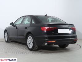 Audi A4 2021 2.0 147 KM