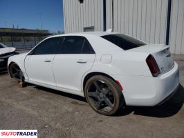 Chrysler 300C 2021 3