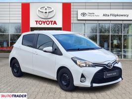 Toyota Yaris 2015 1.4 90 KM