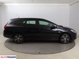 Opel Astra 2018 1.6 134 KM