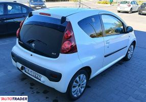 Peugeot 107 2013 1.0 60 KM