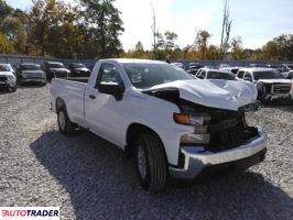 Chevrolet Silverado 2021 4