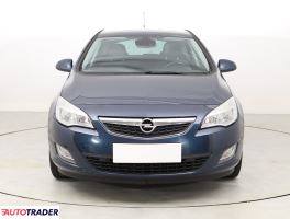 Opel Astra 2012 1.4 138 KM