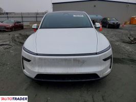 Tesla Model Y 2026