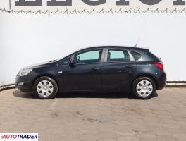 Opel Astra 2012 1.4 85 KM