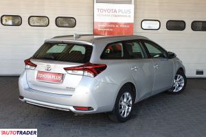 Toyota Auris 2015 1.6 132 KM Toyota Auris 2015 1.6 132 KM