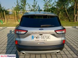 Ford Kuga 2022 1.5 182 KM