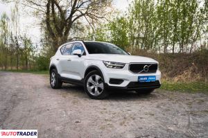 Volvo XC40 2021 1.5 160 KM