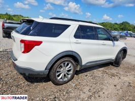 Ford Explorer 2022 2